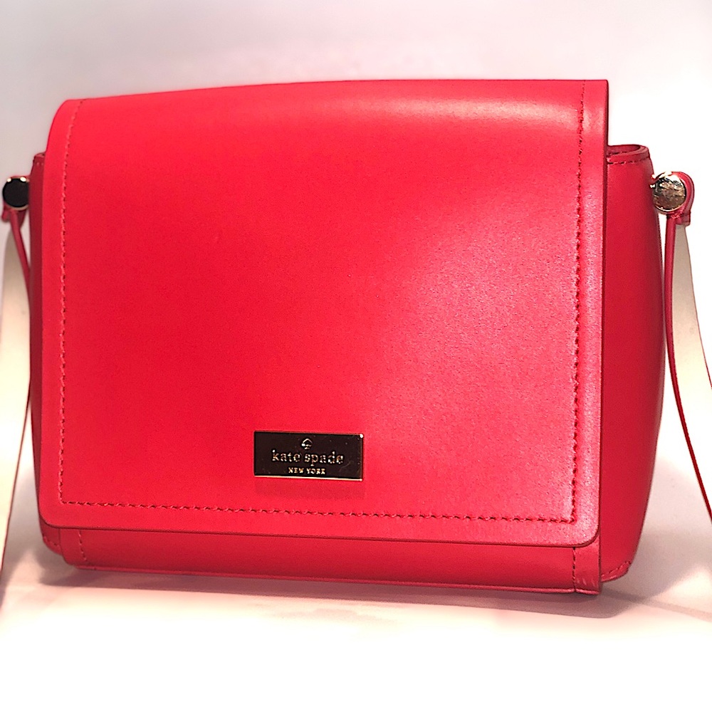 Kate Spade Neon Red Coral Crossbody Like New purse